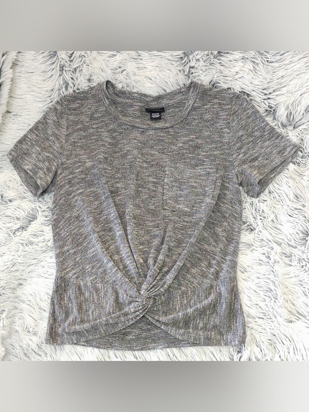 Rue21 Marled Gray Twist-Front Short Sleeve Tee